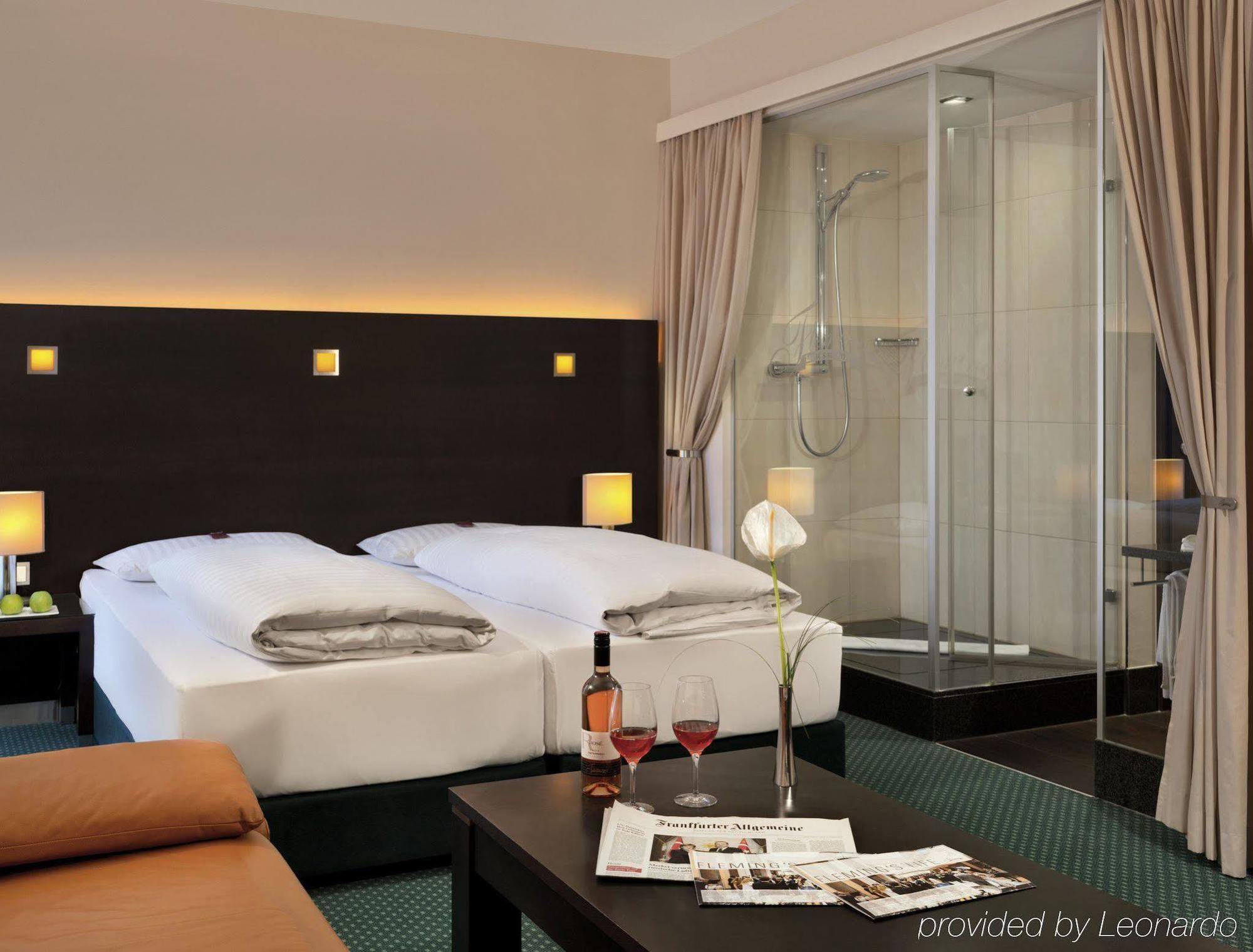 Flemings Hotel Frankfurt Hamburger Allee Frankfurt am Main Bagian luar foto