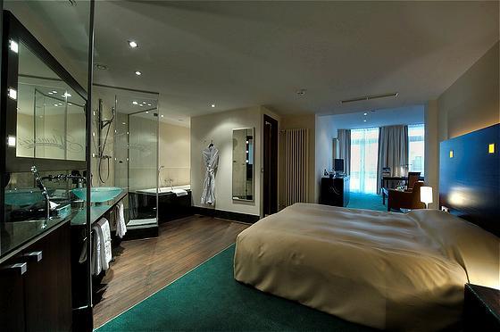 Flemings Hotel Frankfurt Hamburger Allee Frankfurt am Main Bagian luar foto